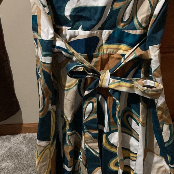 Button down dress - Picture 3 of 4